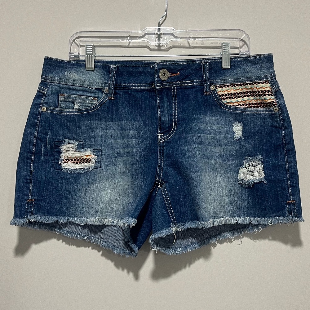 Cato Premium Denium Jean Shorts, Embroidered, Distressed, Modern Fit, Size 12